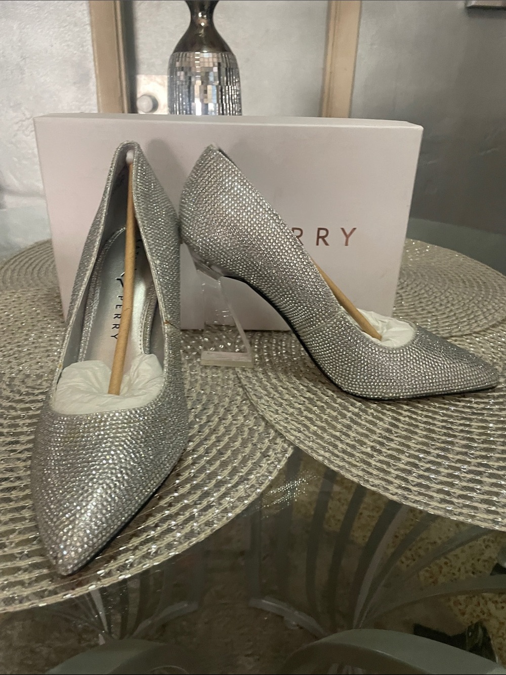 VERY HTF Katy Perry Collections Silver Embellished Pointed Toe Pumps size 9.5 - Picture 6 of 8